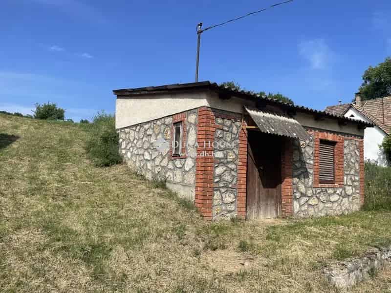 Csodálatos présház Vértesszőlősen panorámával