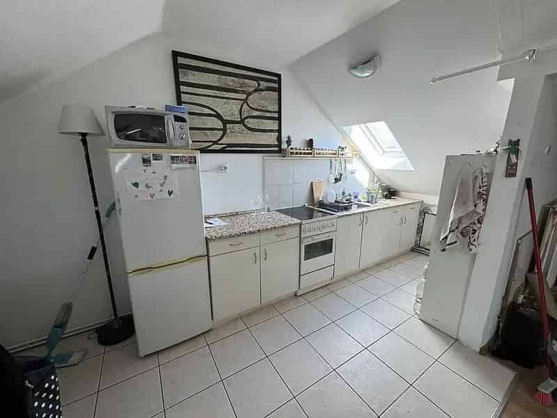 Pomázon eladó 97 nm-es 3 szobás sorház