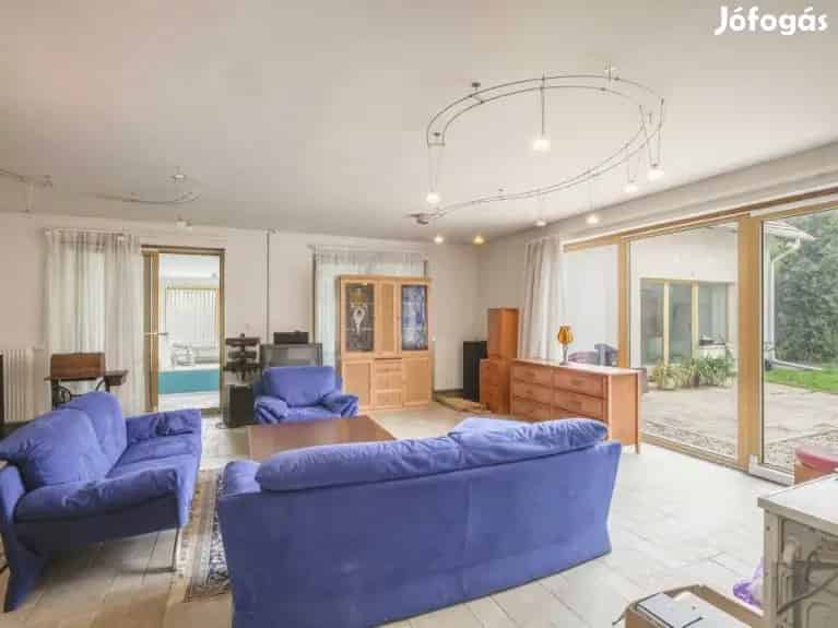 Oroszlány Lovas Ranch Eladó - Luxus Ingatlan