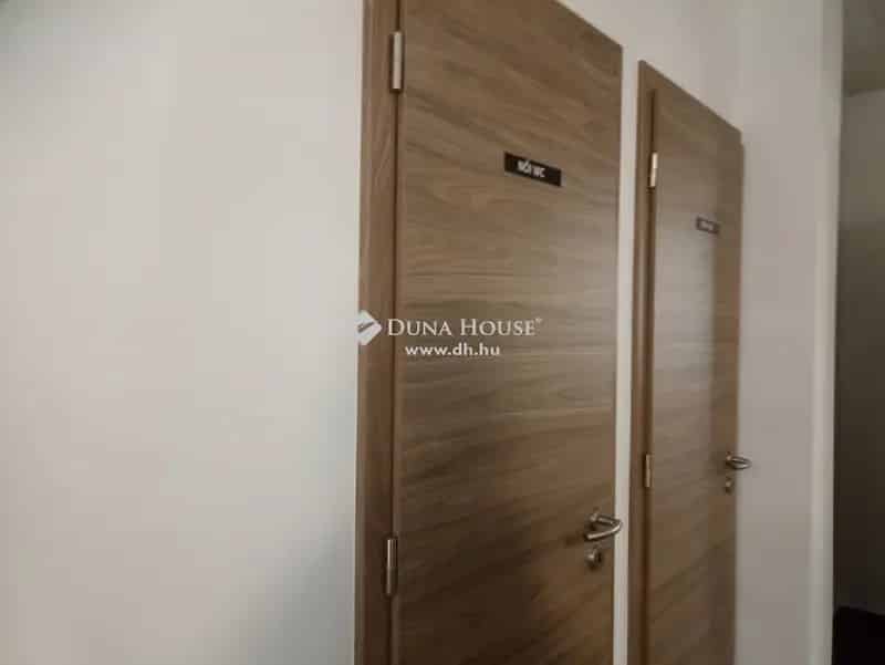 80 nm-es Iroda Kiadó Zalaegerszegen - Modern Irodaházban