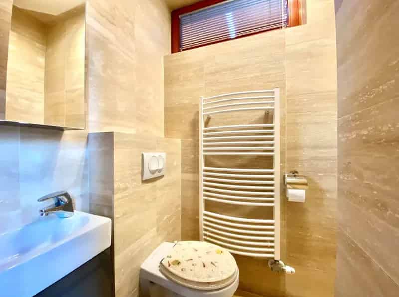 180 nm-es Luxus Családi Ház Eladó Rákoshegyen Wellnesszel