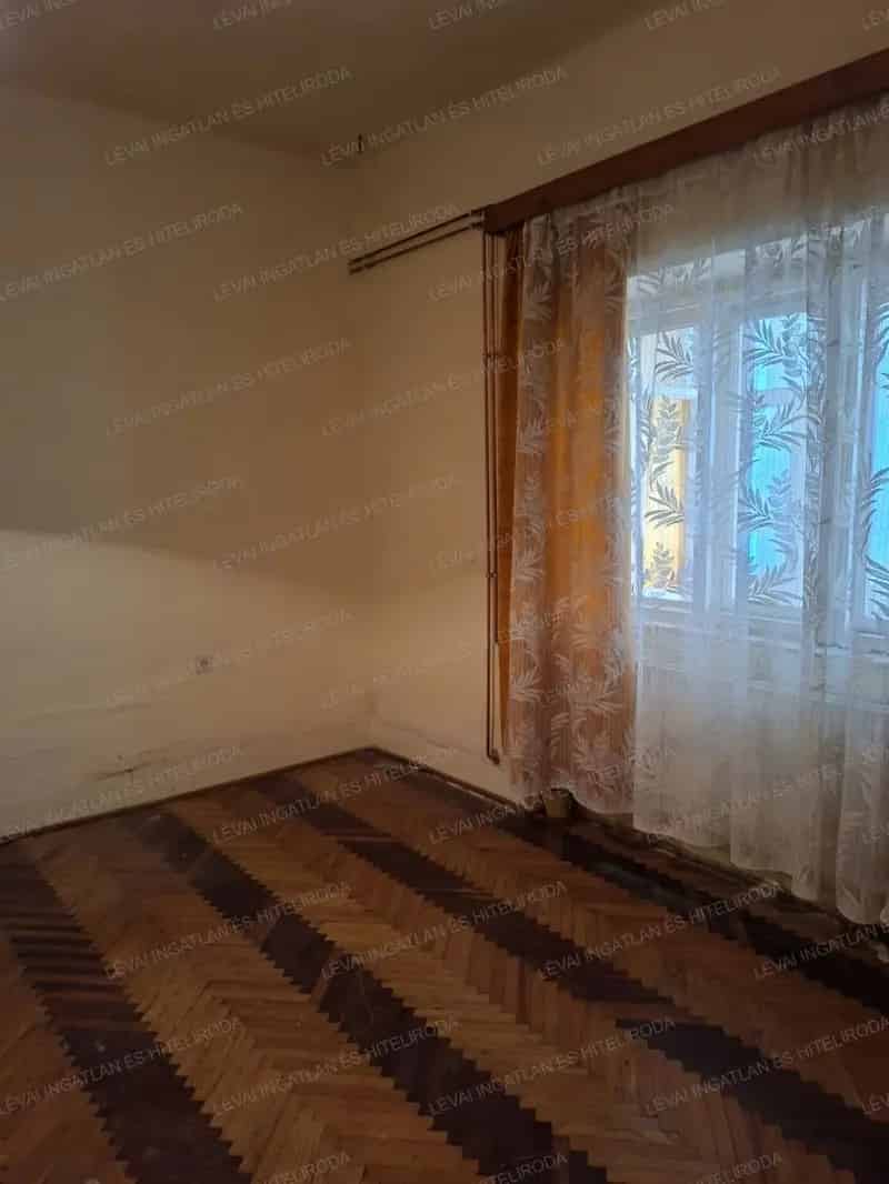 5 szobás családi ház Békéscsabán eladó