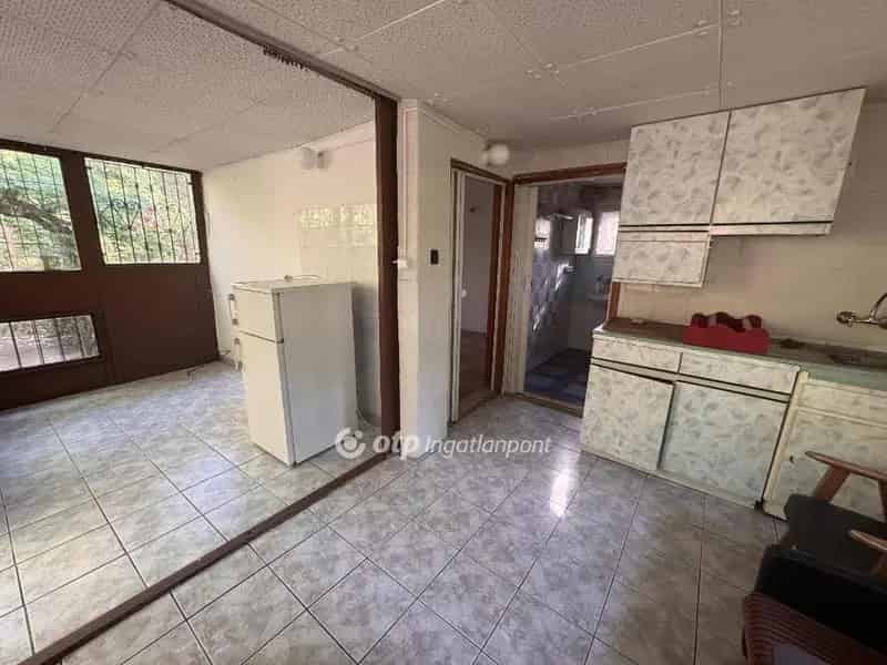 Debrecen közeli hétvégi ház eladó - 35m2 - 926m2 telek - csendes, nyugodt környezet