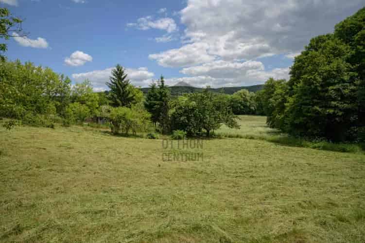Várvölgyi eladó telek panorámával 2834 m2