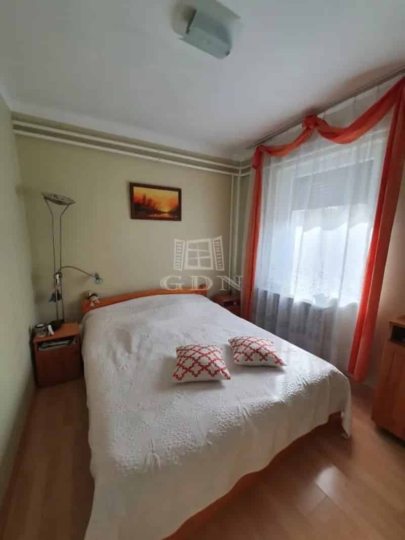 104nm-es 2 szintes családi ház Bajaszentistvánon