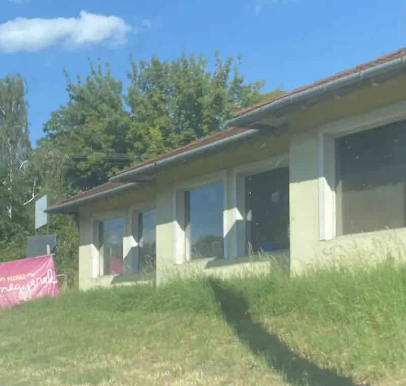 Zamárdi 120nm-es Ingatlan Eladó - Vállalkozás, Nyaraló, Családi Ház