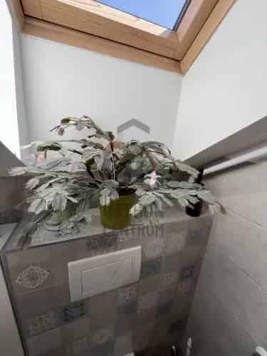 Veszprémi családi ház eladó 3 garázzsal
