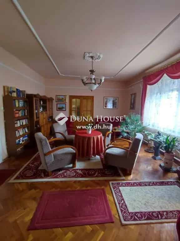 Csongrádi Nagypolgári Sarokház Eladó