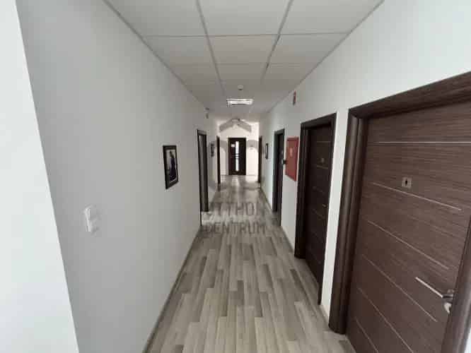Budakeszi iroda kiadó 34 nm 2 parkolóval