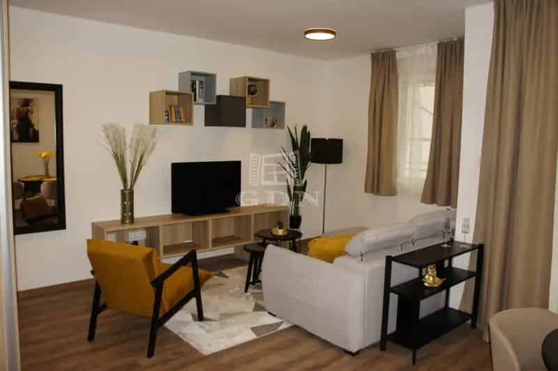 Projekt 1082 Budapest Baross utca 106 Modern Lakások