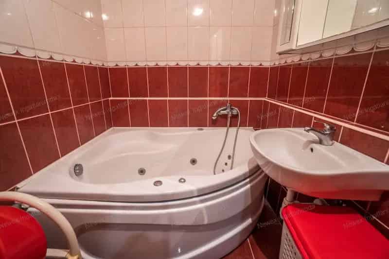 55m2 2 szobás Derkovits téri lakás kiadó