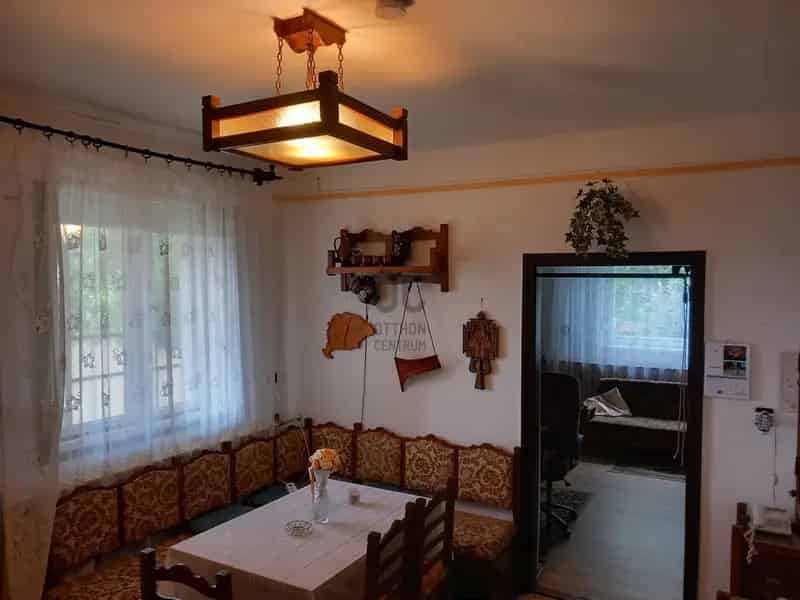 Ház Kiadó , Balmazújvárosi járás, Alföld és Észak