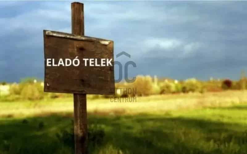 Debreceni Telek Eladó Mészáros Gergely Kertben 2000 nm