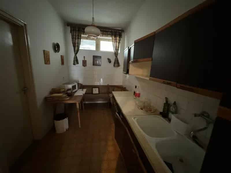 Ház Kiadó , Sümegi járás, Dunántúl