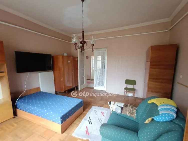 90 m2-es családi ház Nyírkarászon 14470 m2 telekkel