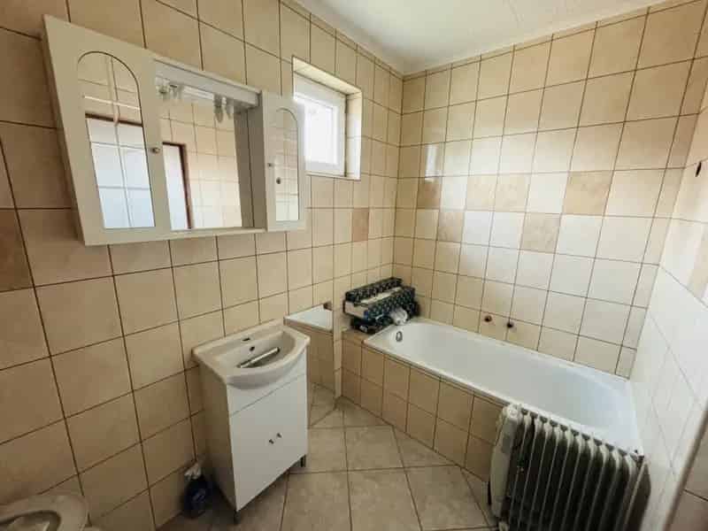 70 m2-es családi ház Szikszó mellett eladó