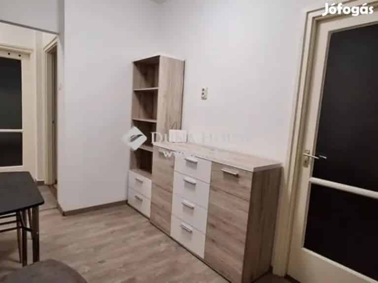 Eladó lakás Kecskemét belvárosában 78nm nappali + 3 szoba