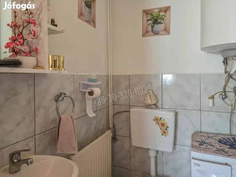 Fertőrákosi családi ház eladó 90 nm 2 szoba garázzsal