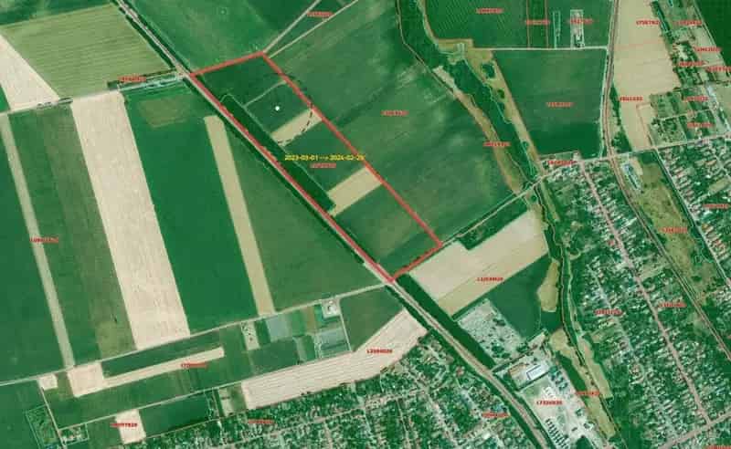 Körbekerített szántó eladó Józsán - 1 93 hektár