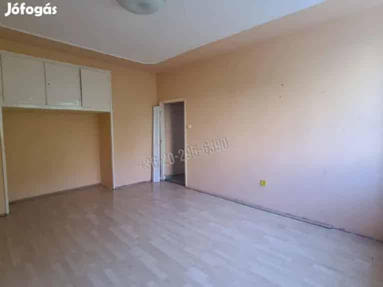 Dunaújváros Felső-Dunapart 48m2-es 2 szobás lakás eladó