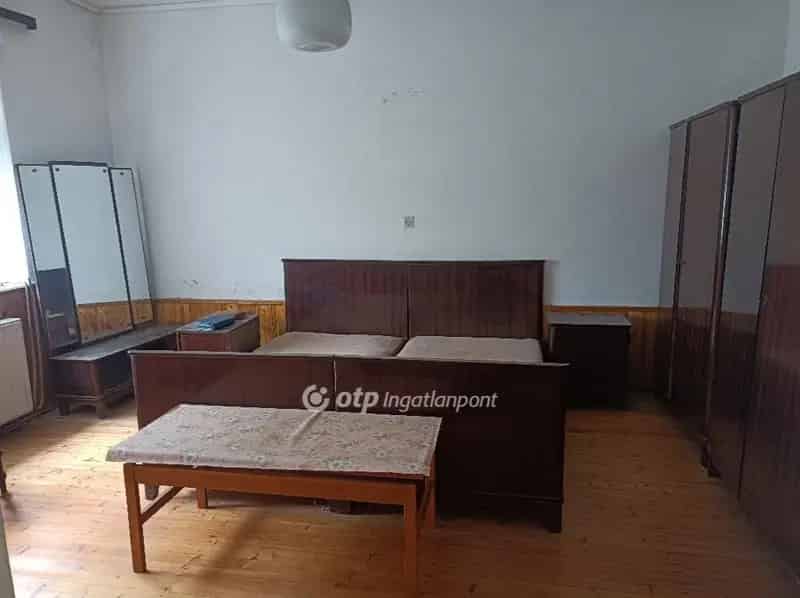 Simontornya Központhoz Közeli Felújítandó Családi Ház