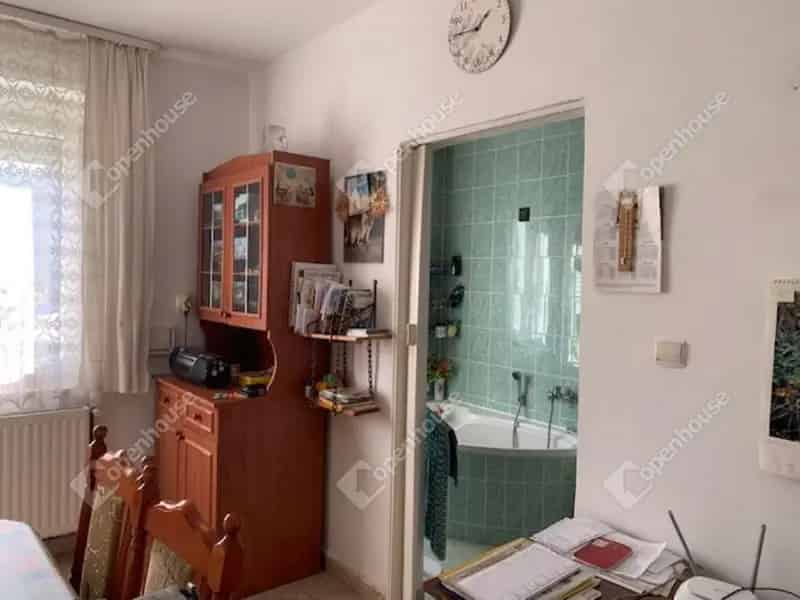 Eladó családi ház Magyarlak - 60 m2 - 2352 m2 telek