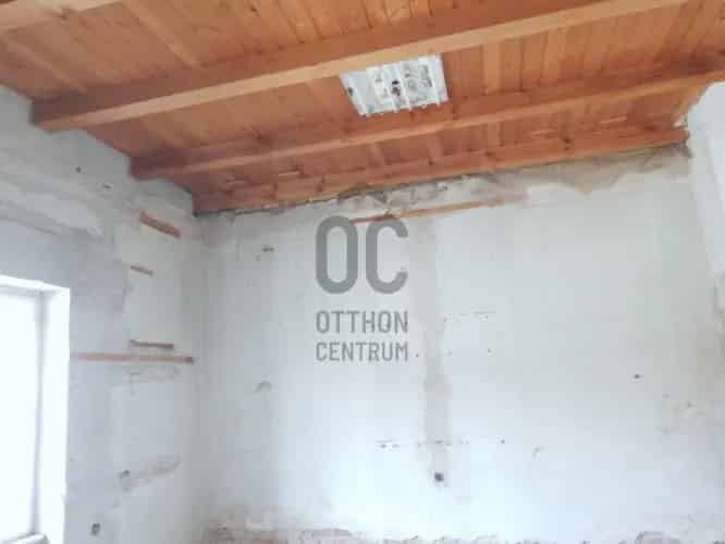 Zalalövői eladó kereskedelmi ingatlan UZ017413