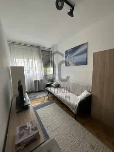 Gödöllői eladó lakás, H506125