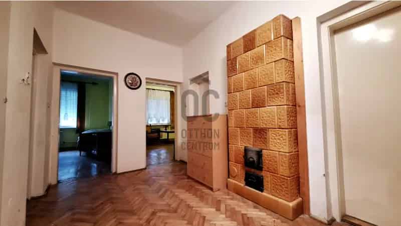 Balatonmáriafürdői eladó nyaraló ház apartmanokkal