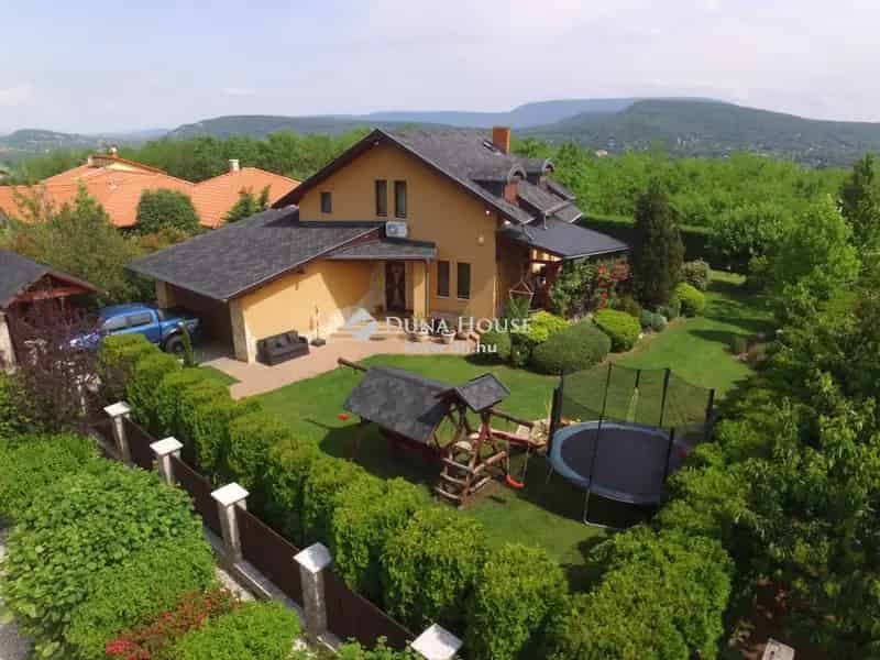 Piliscsaba exkluziv 320 nm-es csaldi haz elado