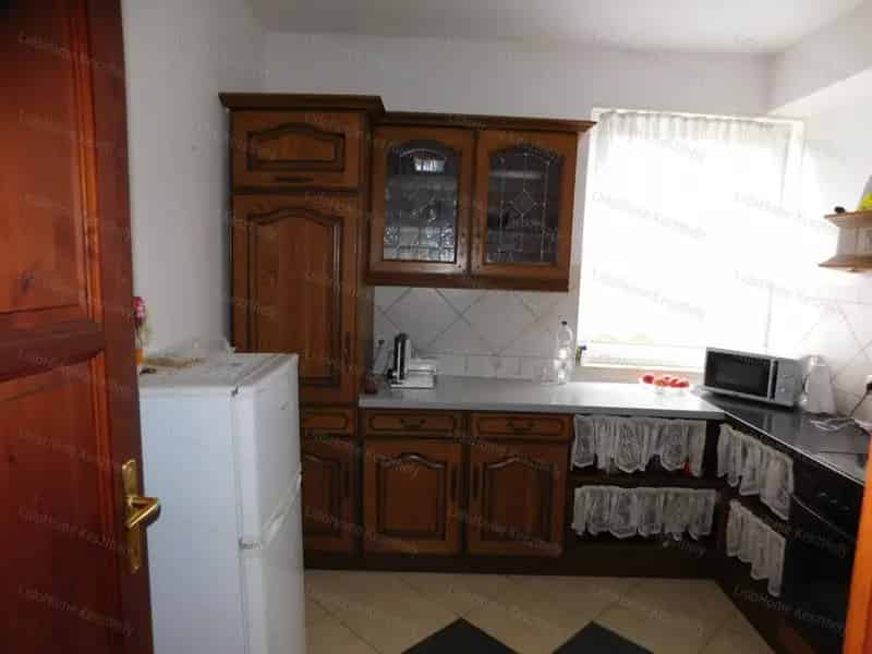 Zalakaros Apartmanház Eladó 24 Szobával