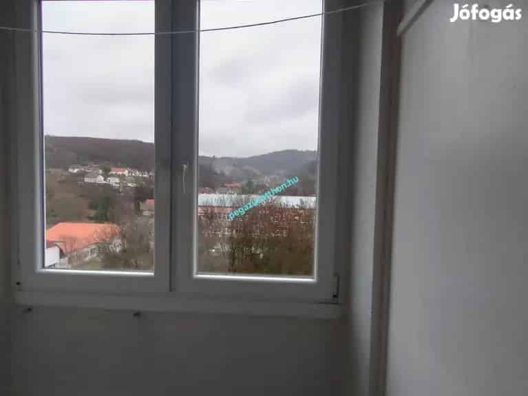 Eladó Lakás Ózd Városközpont 8 emelet
