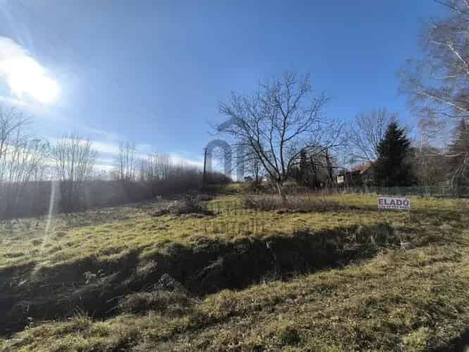 Nemesbüki eladó telek panorámával - ideális otthon vagy befektetés
