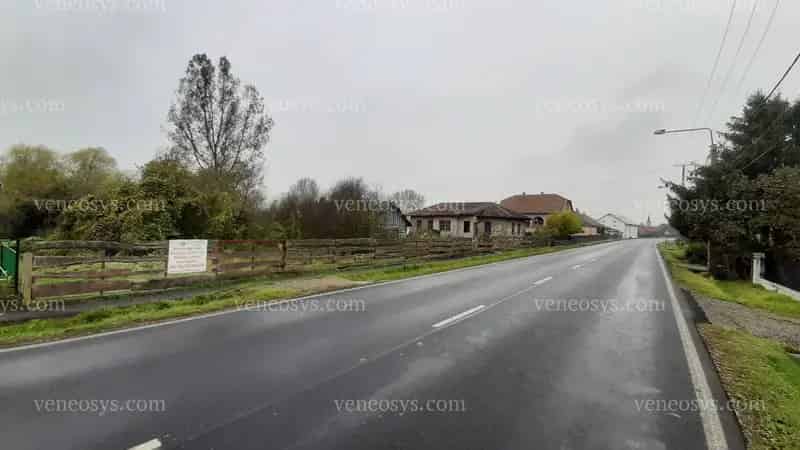 Dubicsany 1140 m2-es építési telek eladó Halas tóval