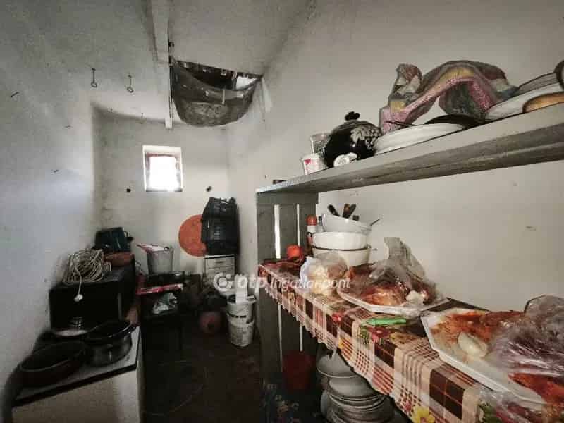 Gádoroson eladó felújítandó ház nagycsaládosoknak