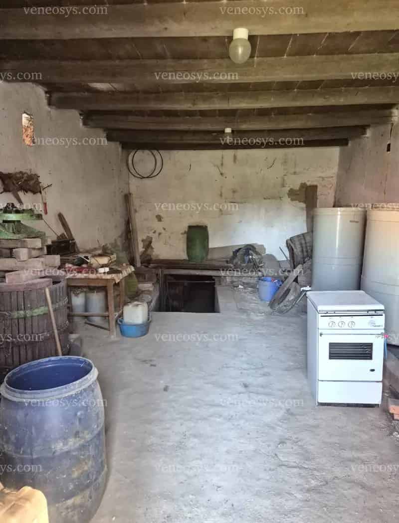 Györköny Pincehegy Présház Eladó Felujítandó