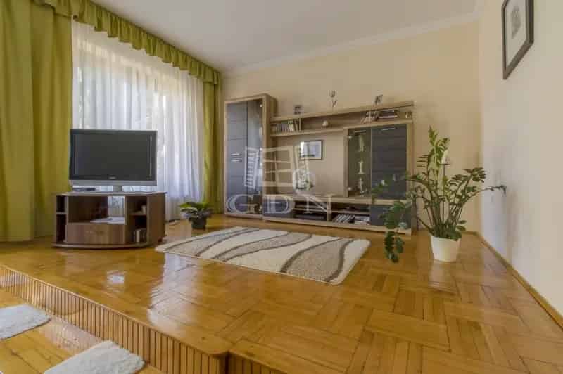 Vác Alsóváros 120 nm-es Sorházi Lakás Eladó