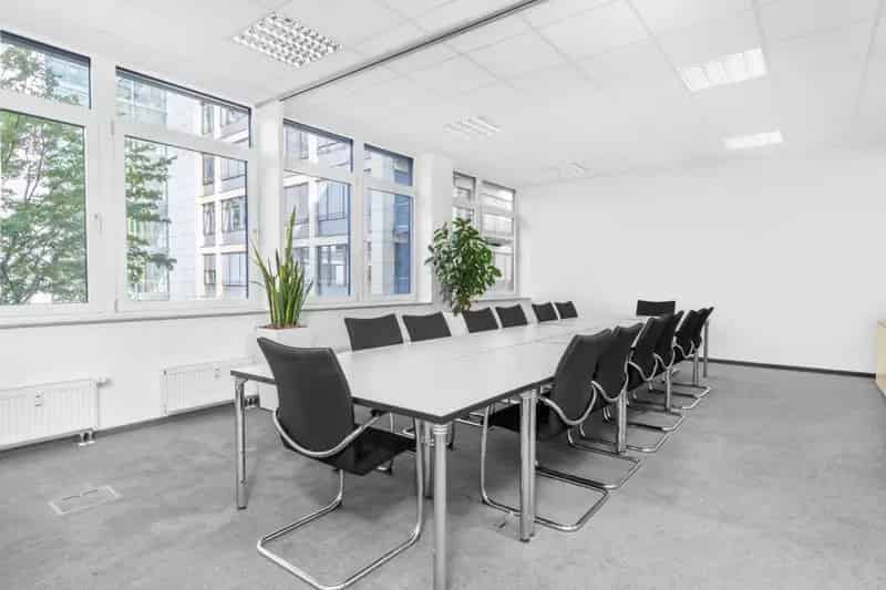 Fedezze fel az Ön igényei szerinti munkavégzési lehetőségeket Regus Budapest Infopark