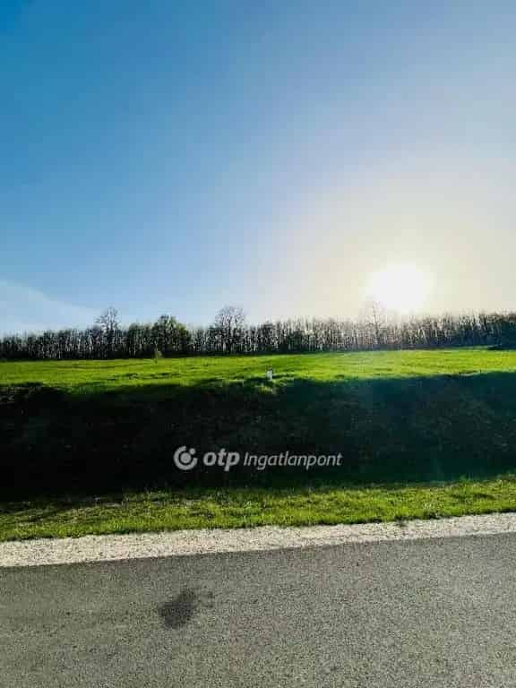 Panorámás Építési Telek Eladó Eplényben