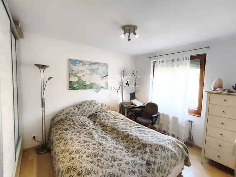 Budapest XV Kerulet Rakospalota 84 nm-es Foldszinti Lakas Zart Kerttel
