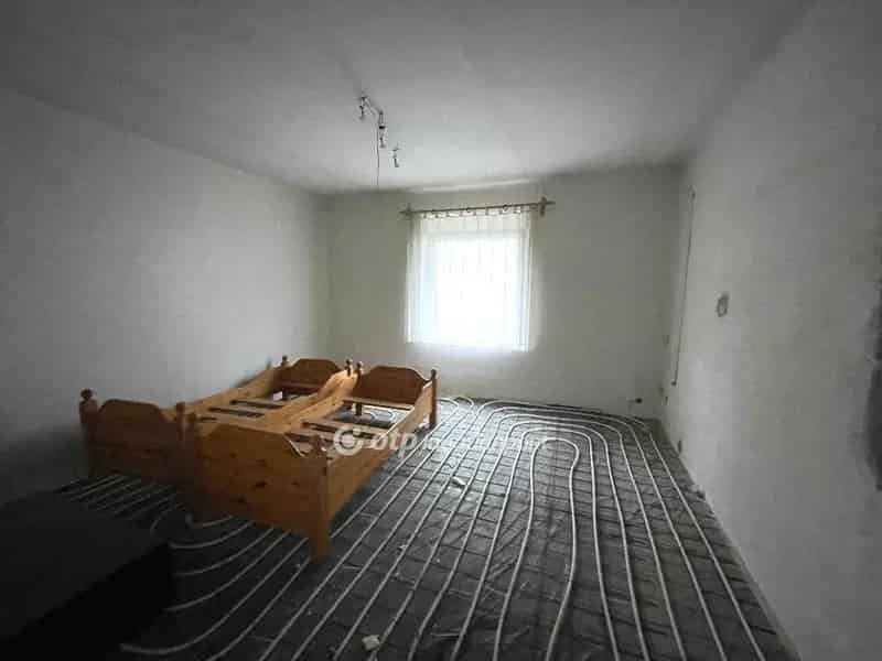 260 nm-es Panorámás Villa Miskolctapolcán - Családi Háznak vagy Panziónak