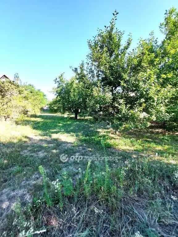 Ráckeresztúr 1163m2-es építési telek eladó