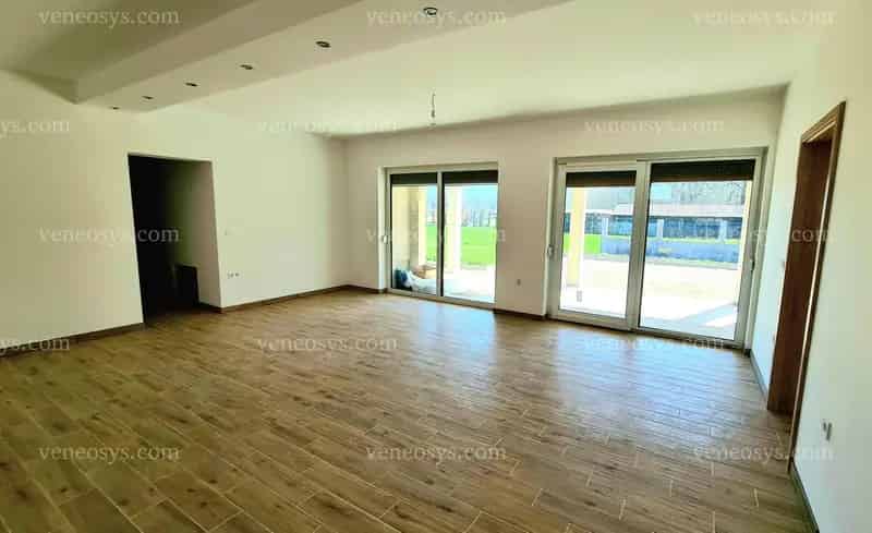 Új építésű családi ház eladó Nagydorogon - 107 m² - 1994 m² telek