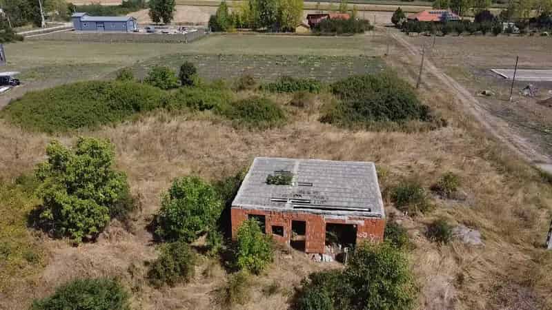 60m2-es Családi Ház Jászárokszálláson 1040m2-es Telken