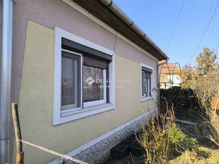 85 nm-es családi ház Muhiban - felújított, nagy telekkel