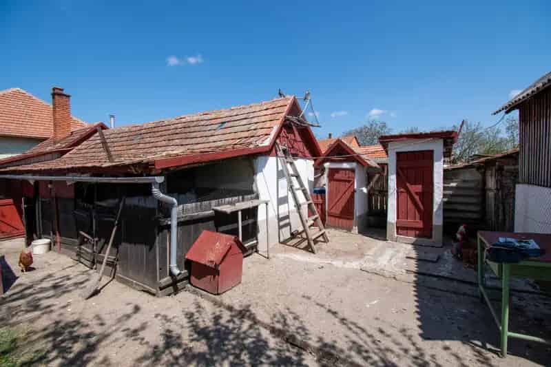 Komádi 70 m2-es 3 szobás családi ház eladó