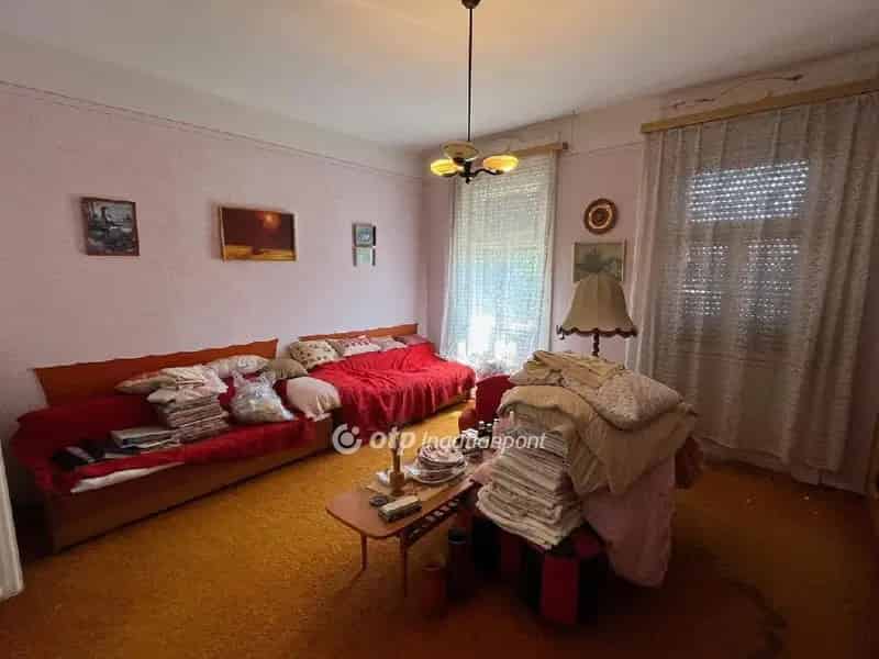 90 2 m2-es családi ház eladó Nagykőrösön