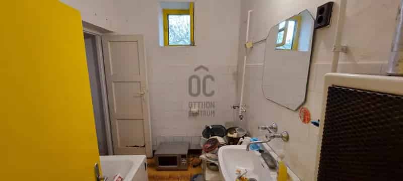 120 nm-es családi ház 1493 nm-es telken eladó