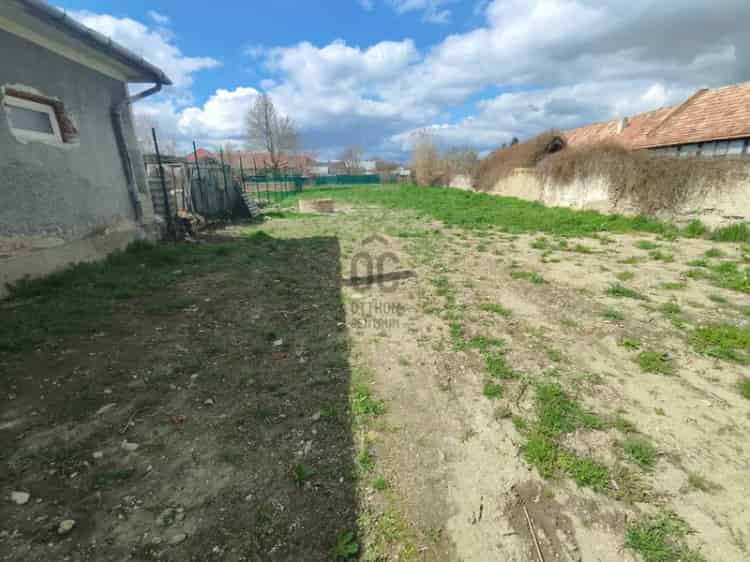 922 m2-es Építési Telek Veszprém