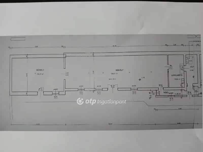 Gyongyos Fő tér közelében eladó 482 nm-es épület 1054 nm-es telken